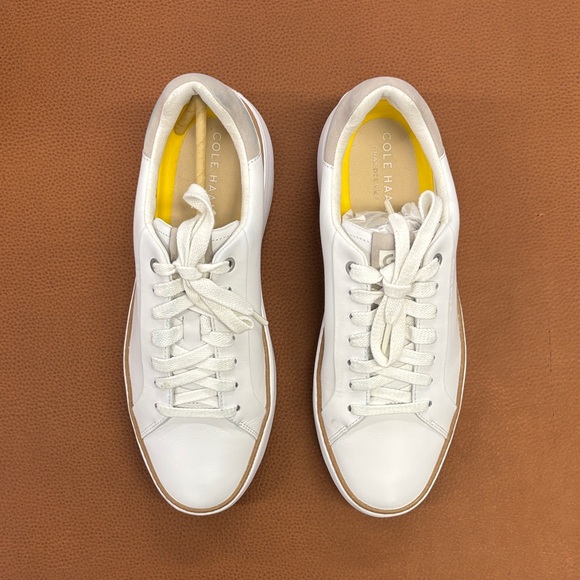 Cole Haan - Womens Grandpro Cloudfeel Topspin Shoes - Picture 2 of 5